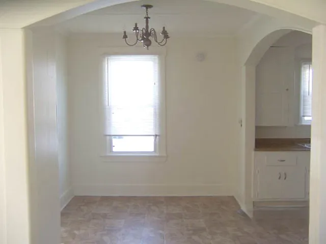 $1,200 | 31 North Main Street, Unit 1, Franklin, NH 03235