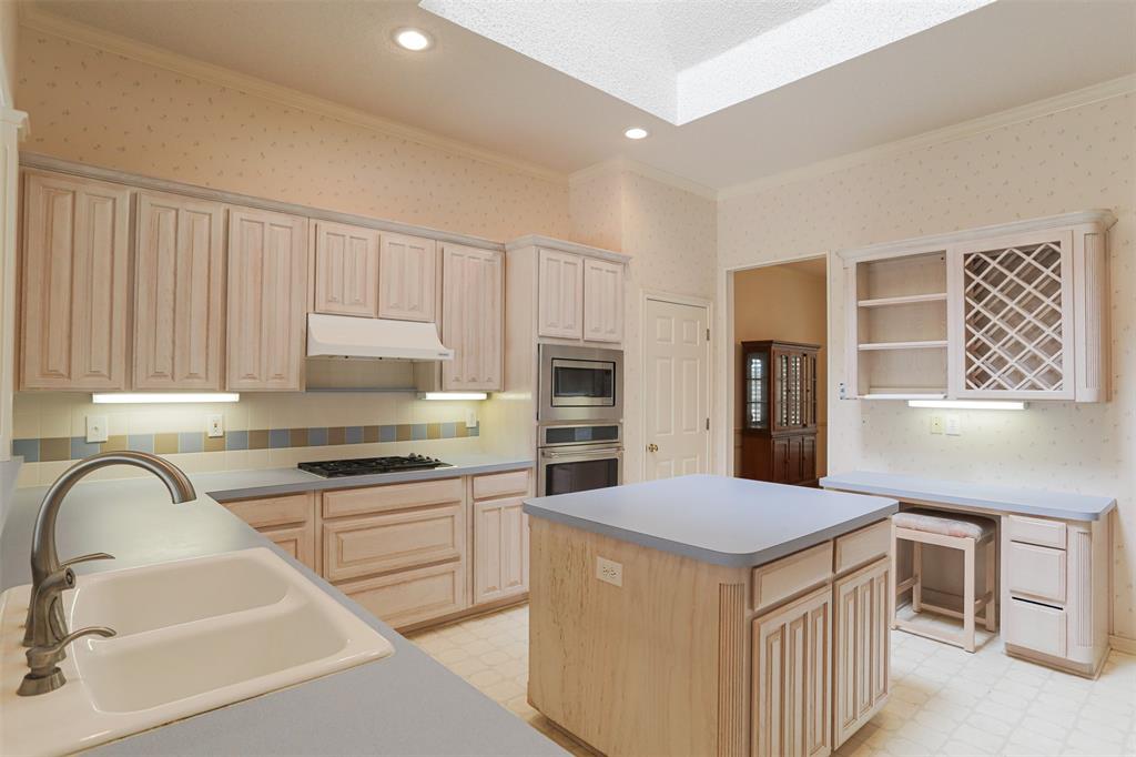 7005 Meadowside Road South Fort Worth, TX 76132 - Photo 8 of 25