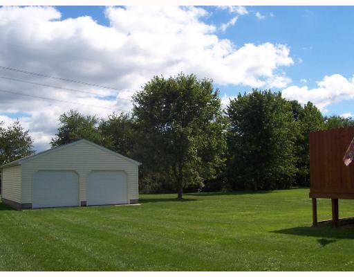 149 Terrace New Castle, PA 16102 - Photo 4 of 8 Yard/Garden. Store comfortably your favorite treasures!