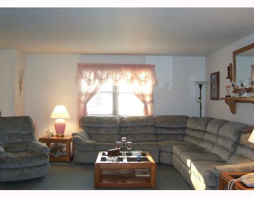 149 Terrace New Castle, PA 16102 - Photo 5 of 8 Living Room. Spacious entertainment!