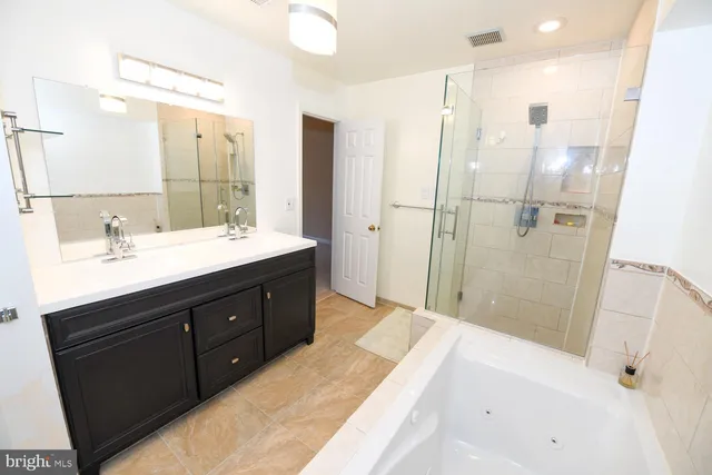 a view of an entryway