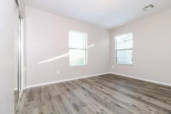$2,125 | 10911 West Mariposa Drive, Phoenix, AZ 85037