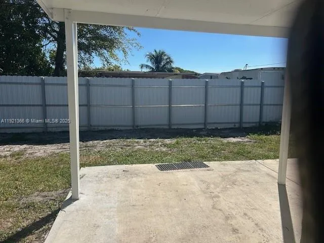 $3,000 | 2230 Service Road, Unit 1, Opa-Locka, FL 33054