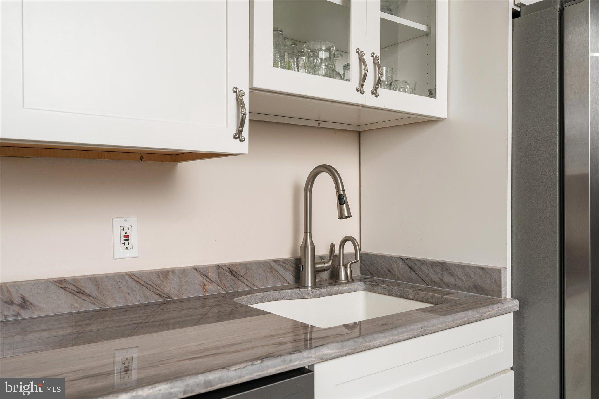 1387 Monmouth Road Mount Holly, NJ 08060 - Photo 14 of 31