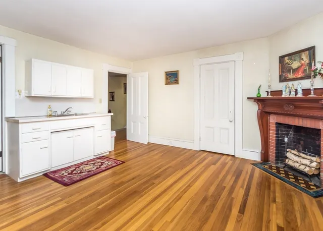 $950,000 | 326 Bacon Street, Waltham, MA 02451