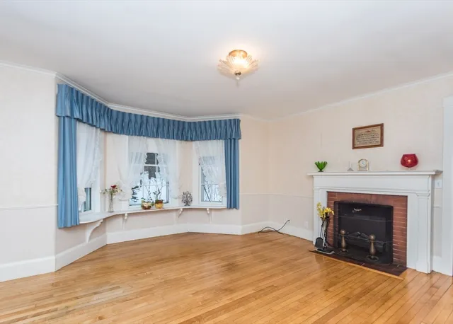 $950,000 | 326 Bacon Street, Waltham, MA 02451