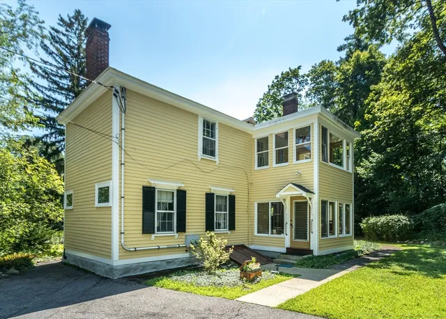 $950,000 | 326 Bacon Street, Waltham, MA 02451