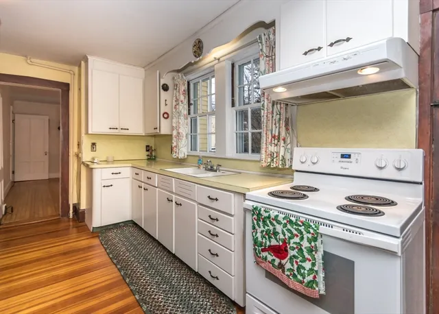 $950,000 | 326 Bacon Street, Waltham, MA 02451