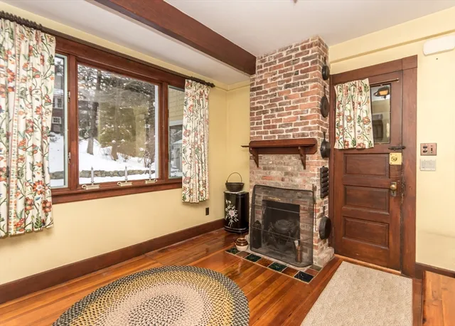 $950,000 | 326 Bacon Street, Waltham, MA 02451