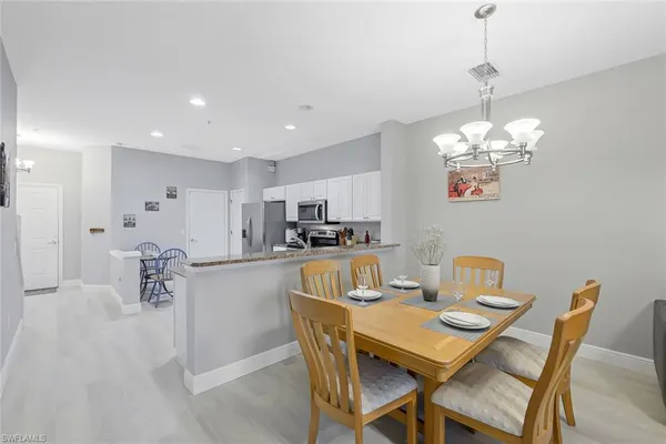 $5,000 | 836 Hampton Circle, Unit 171, Naples, FL 34105