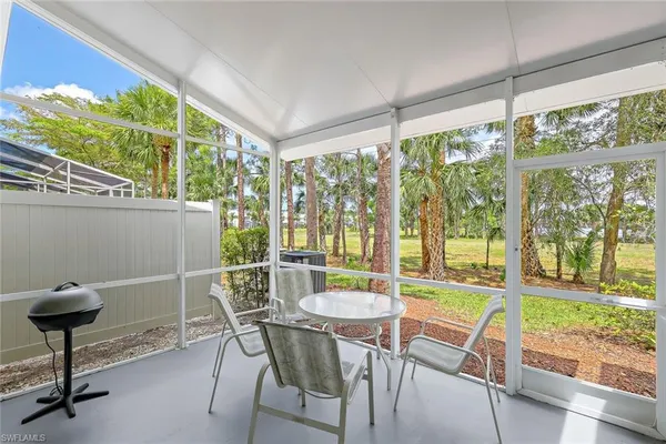 $5,000 | 836 Hampton Circle, Unit 171, Naples, FL 34105