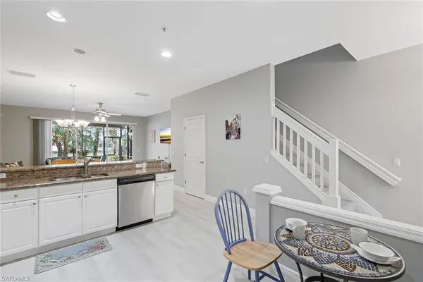 $5,000 | 836 Hampton Circle, Unit 171, Naples, FL 34105