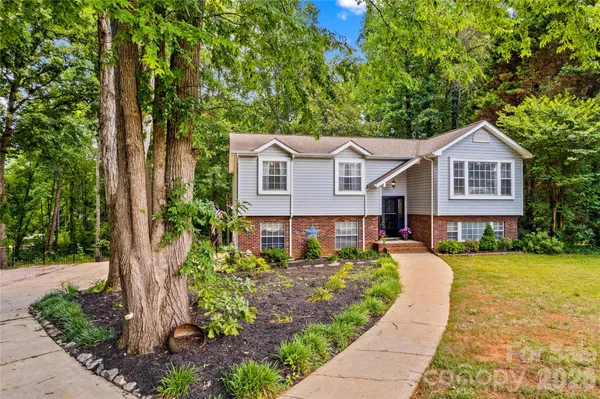 $385,000 | 135 Chapel Court, Salisbury, NC 28147