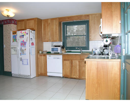 289 Concord Road Sudbury, MA 01776 - Photo 3 of 12 Gallery Image 3