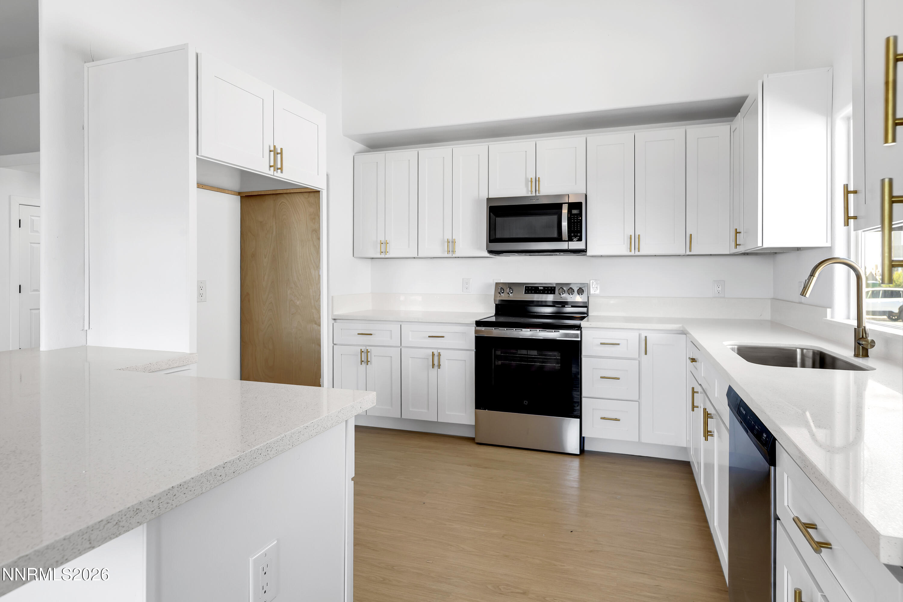 2890 Scottsdale Road Reno, NV 89512 - Photo 2 of 60 Scottsdale2980-011