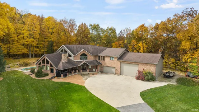 $1,499,900 | 2848 North 800 East, Andrews, IN 46702