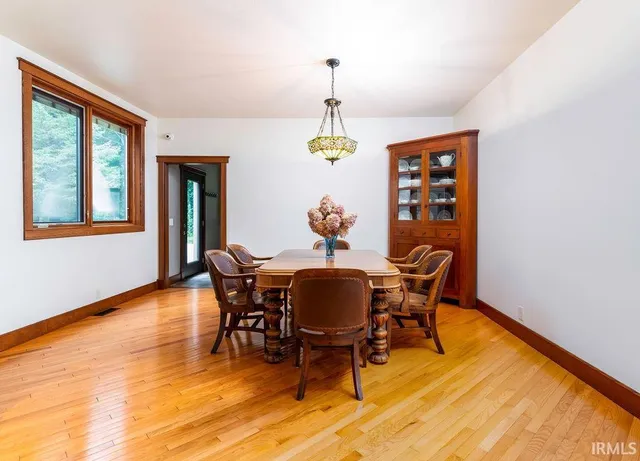 $1,499,900 | 2848 North 800 East, Andrews, IN 46702