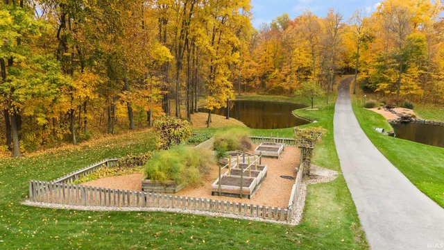 $1,499,900 | 2848 North 800 East, Andrews, IN 46702