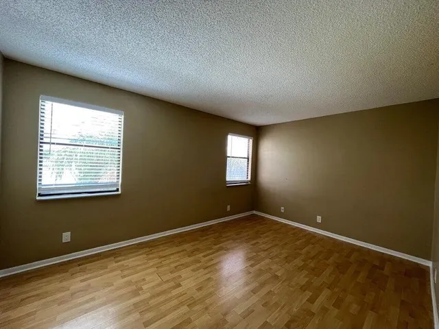 $2,650 | 5249 Tennis Lane, Delray Beach, FL 33484