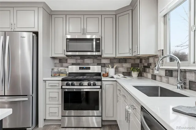 $585,000 | 4972 South Field Court, Littleton, CO 80123