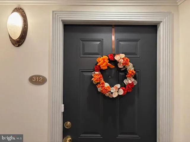 $599,000 | 2905 Saintsbury Plaza, Unit 312, Fairfax, VA 22031