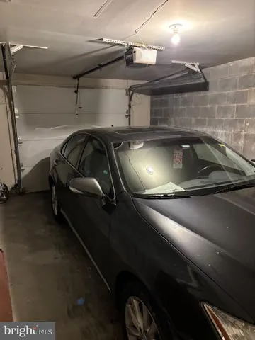 $599,000 | 2905 Saintsbury Plaza, Unit 312, Fairfax, VA 22031