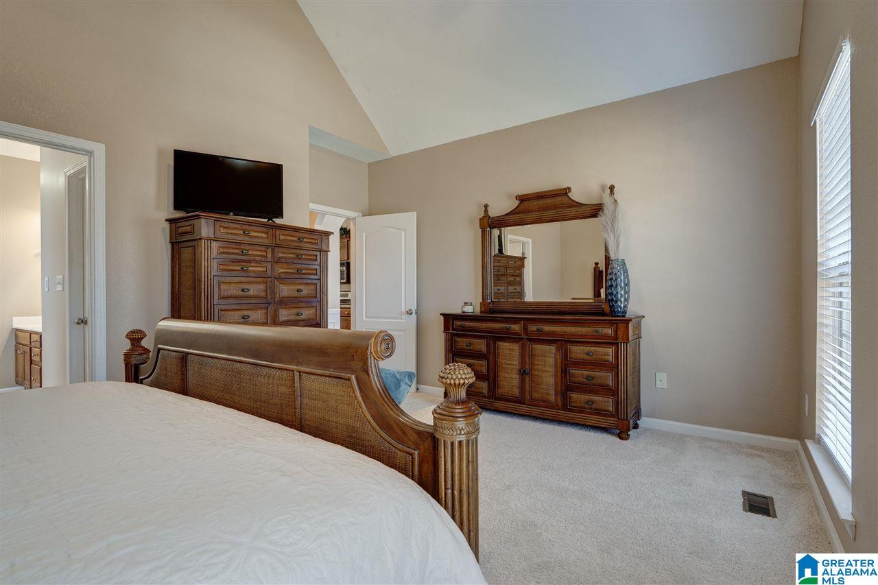 672 Wynlake Cove Alabaster, AL 35007 - Photo 14 of 34