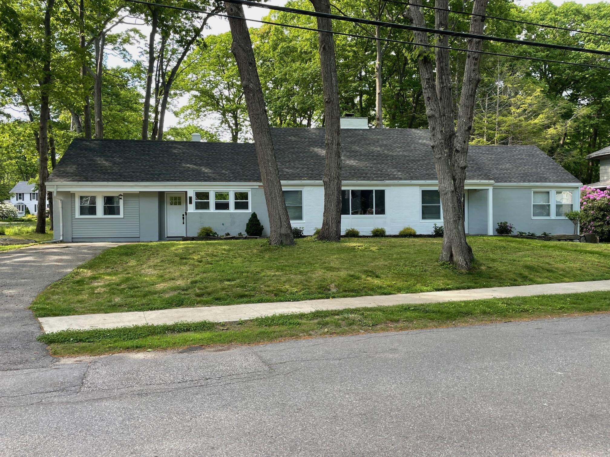 45 Oakhurst Road Cape Elizabeth, ME 04107 - Photo 1 of 36 IMG_1295