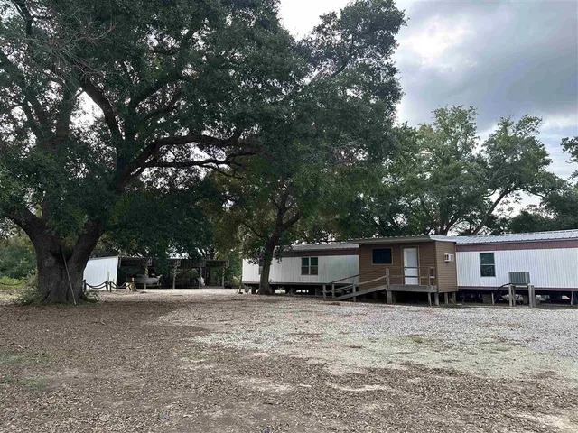 $155,000 | 996 Oak Lane, Hackberry, LA 70645