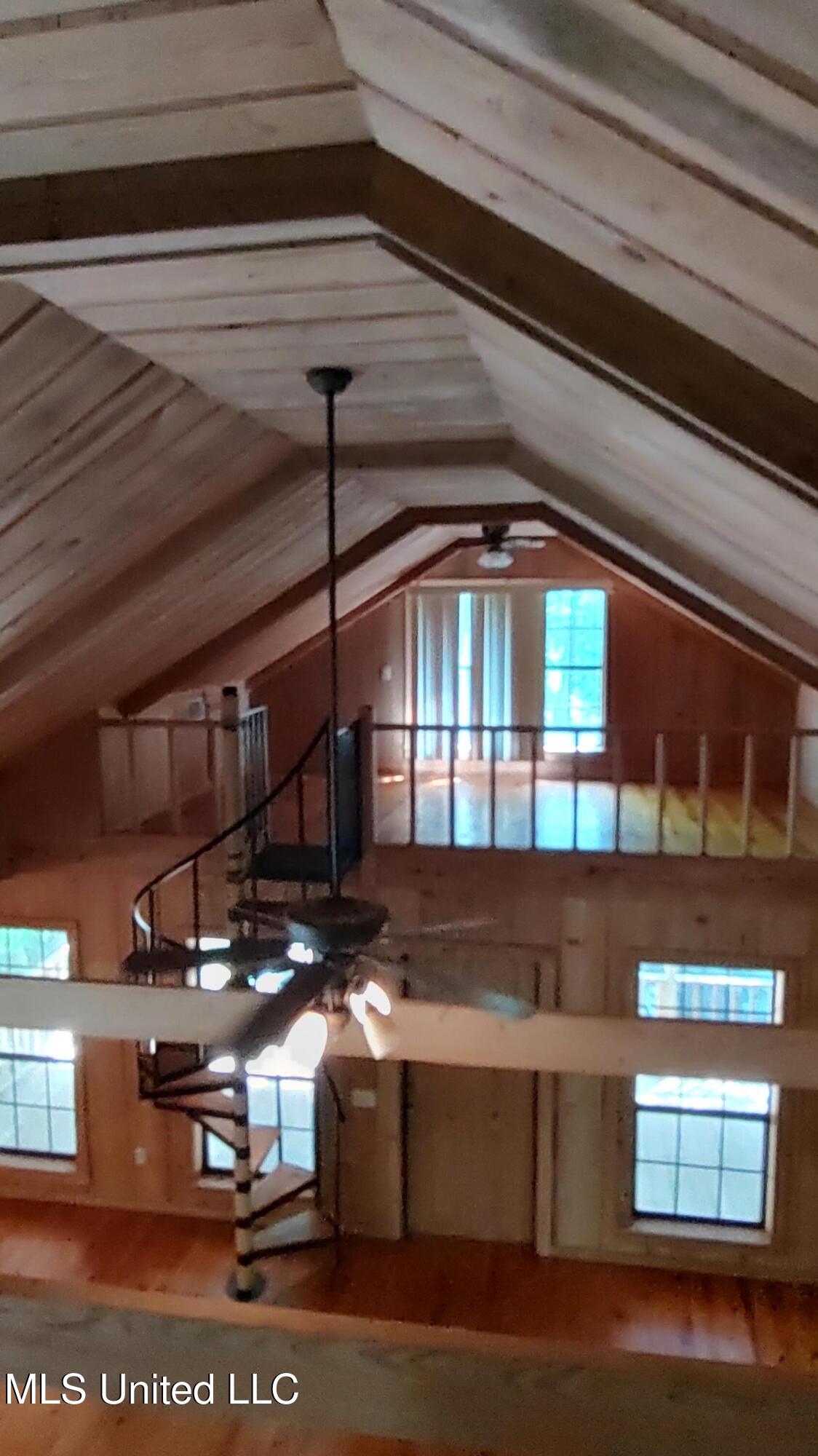 110 Rosenbaum Drive Poplarville, MS 39470 - Photo 13 of 39 Loft BR 1 view