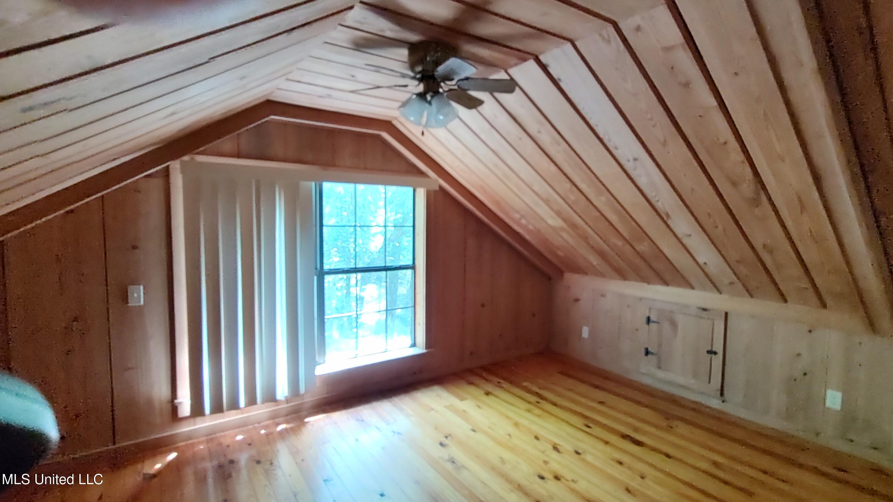 110 Rosenbaum Drive Poplarville, MS 39470 - Photo 15 of 39 Loft BR 1