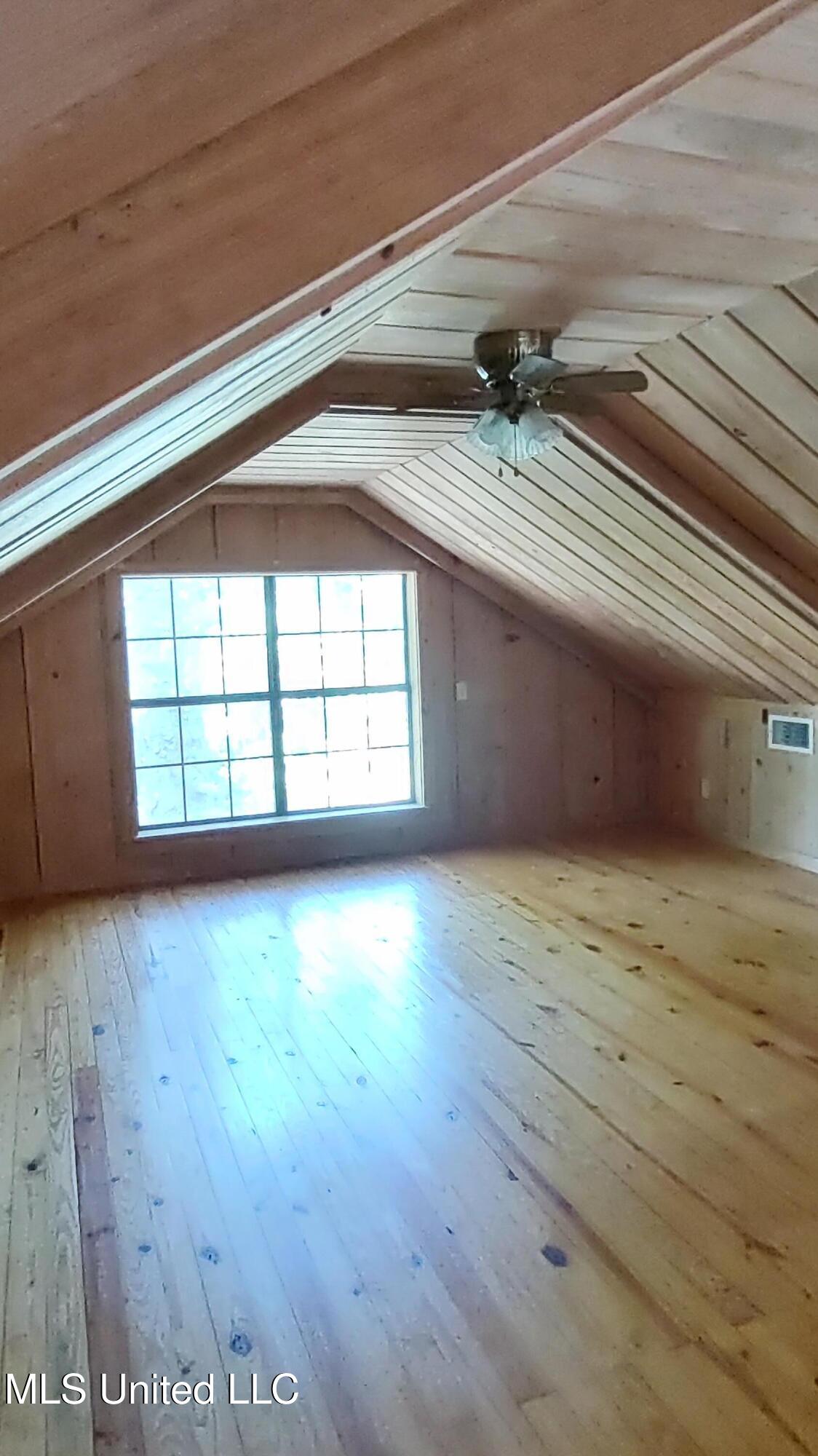 110 Rosenbaum Drive Poplarville, MS 39470 - Photo 16 of 39 Loft BR 2