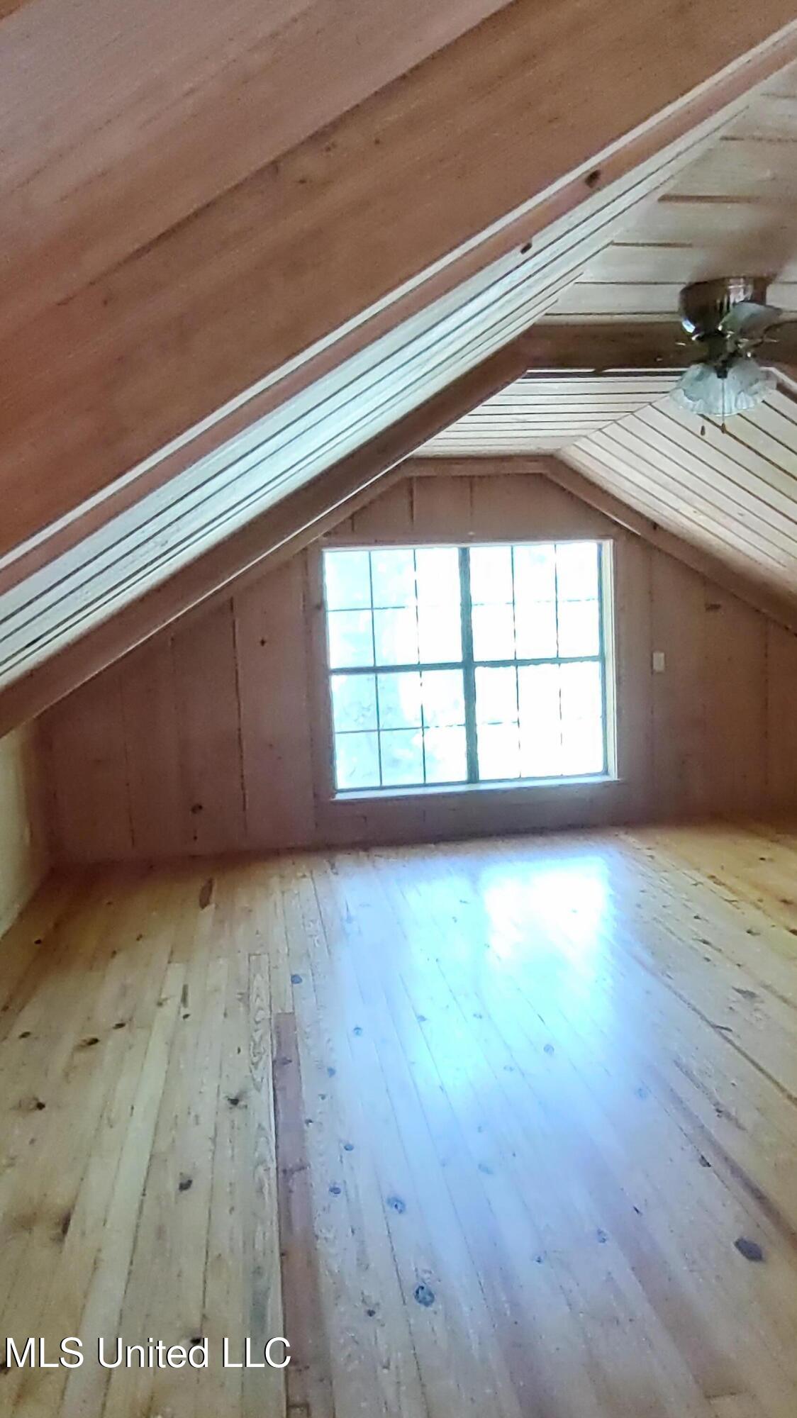 110 Rosenbaum Drive Poplarville, MS 39470 - Photo 17 of 39 Loft BR 2