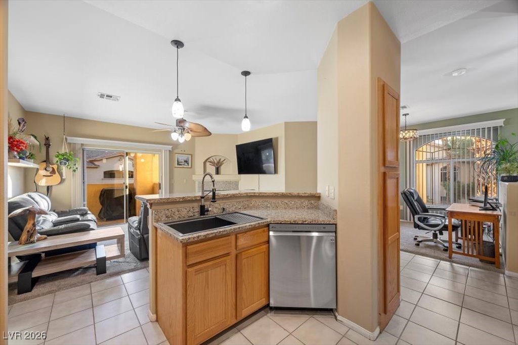 2050 West Warm Springs Road, Unit 1723 Henderson, NV 89014 - Photo 6 of 28