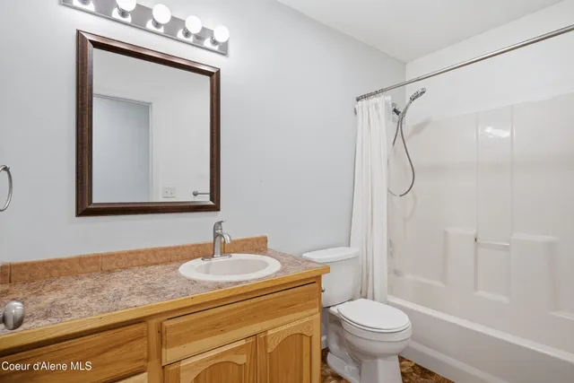 $465,000 | 71 Schissler Lane, Kootenai, ID 83864