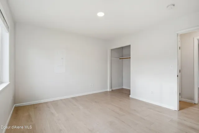 $465,000 | 71 Schissler Lane, Kootenai, ID 83864