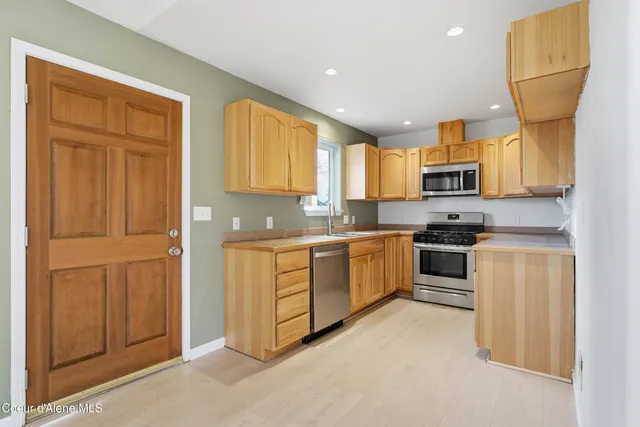 $465,000 | 71 Schissler Lane, Kootenai, ID 83864