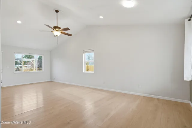 $465,000 | 71 Schissler Lane, Kootenai, ID 83864