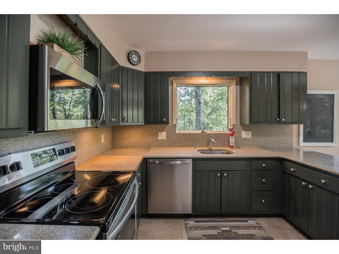 7 Piney Run Road Medford, NJ 08055 - Photo 15 of 32 Gallery Image 15