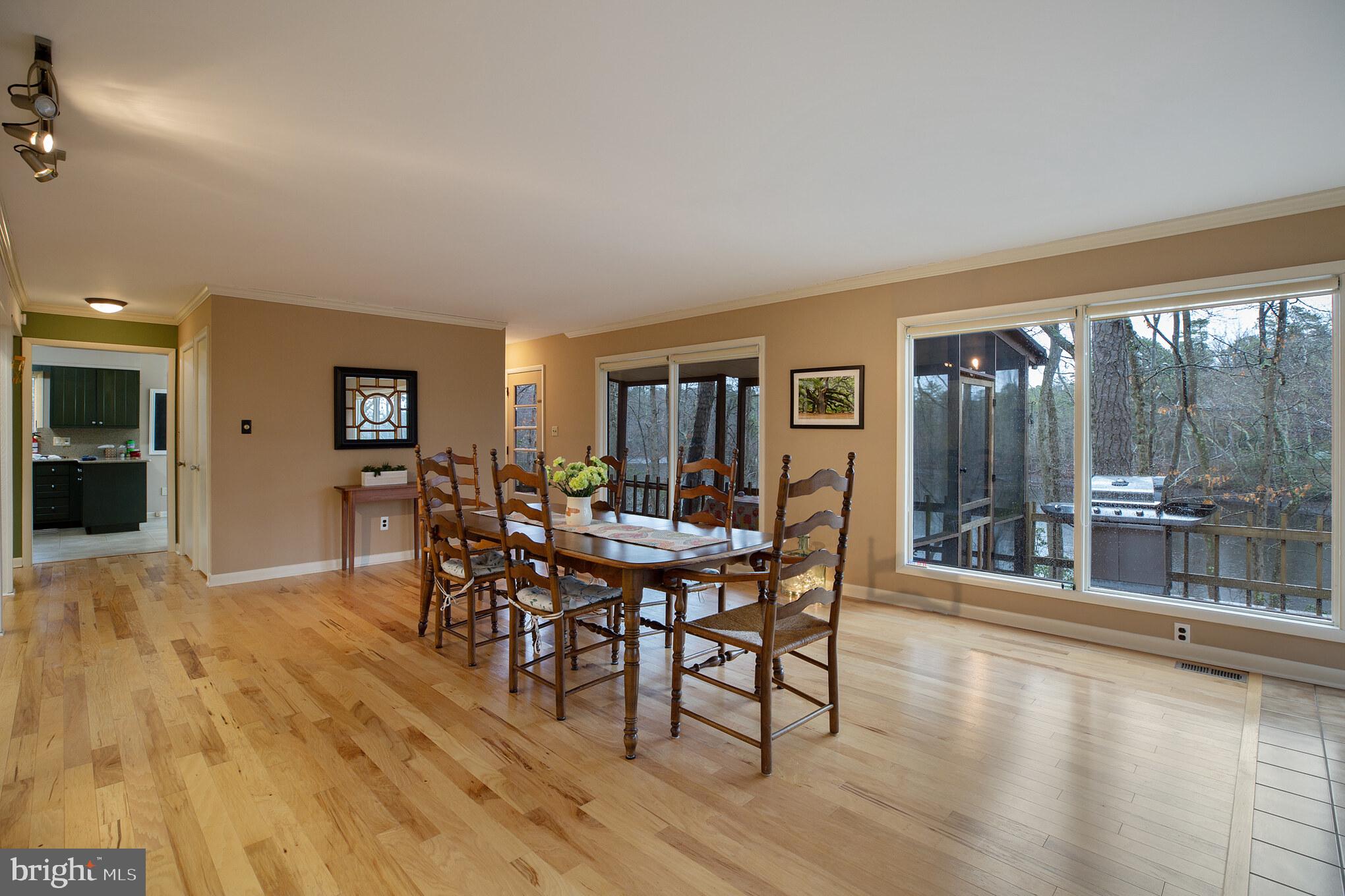 7 Piney Run Road Medford, NJ 08055 - Photo 10 of 32 Gallery Image 10