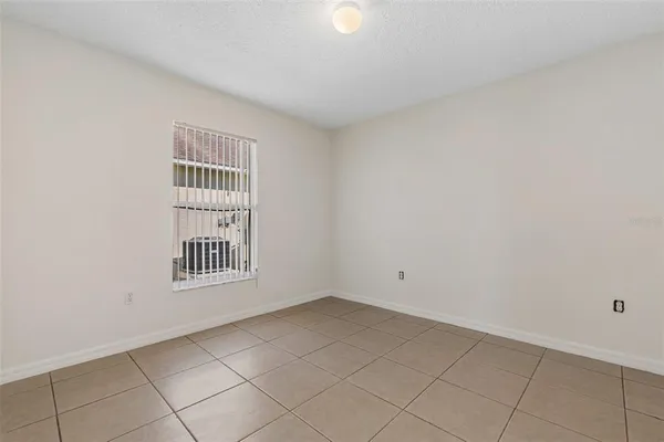 $2,500 | 123 Fox Loop, Davenport, FL 33837