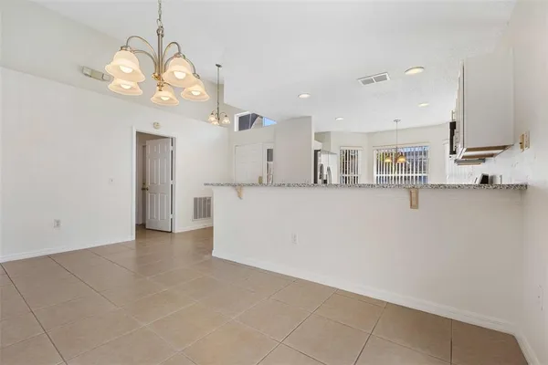 $2,500 | 123 Fox Loop, Davenport, FL 33837