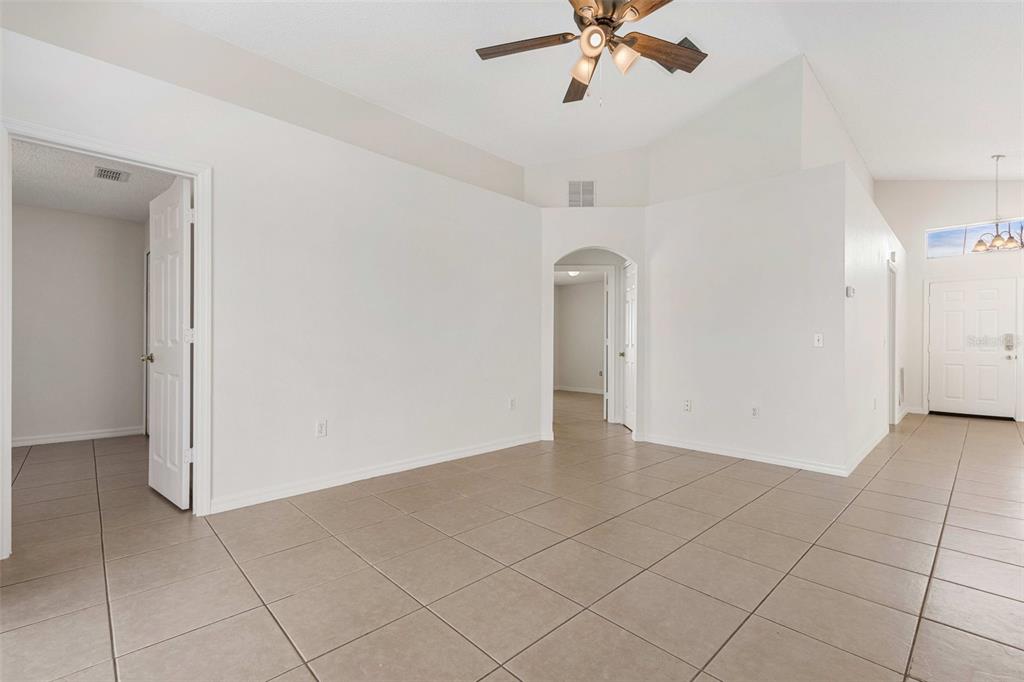 123 Fox Loop Davenport, FL 33837 - Photo 10 of 22