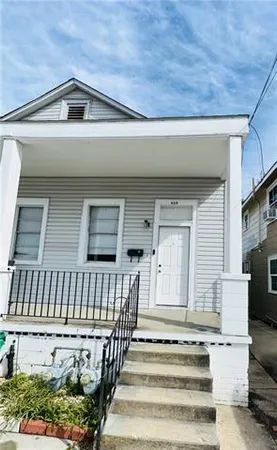 $1,300 | 455 Avenue A, Marrero, LA 70072