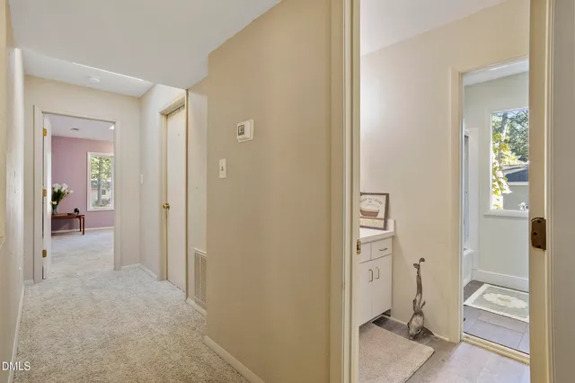 $749,000 | 1108 Hemingway Drive, Raleigh, NC 27609