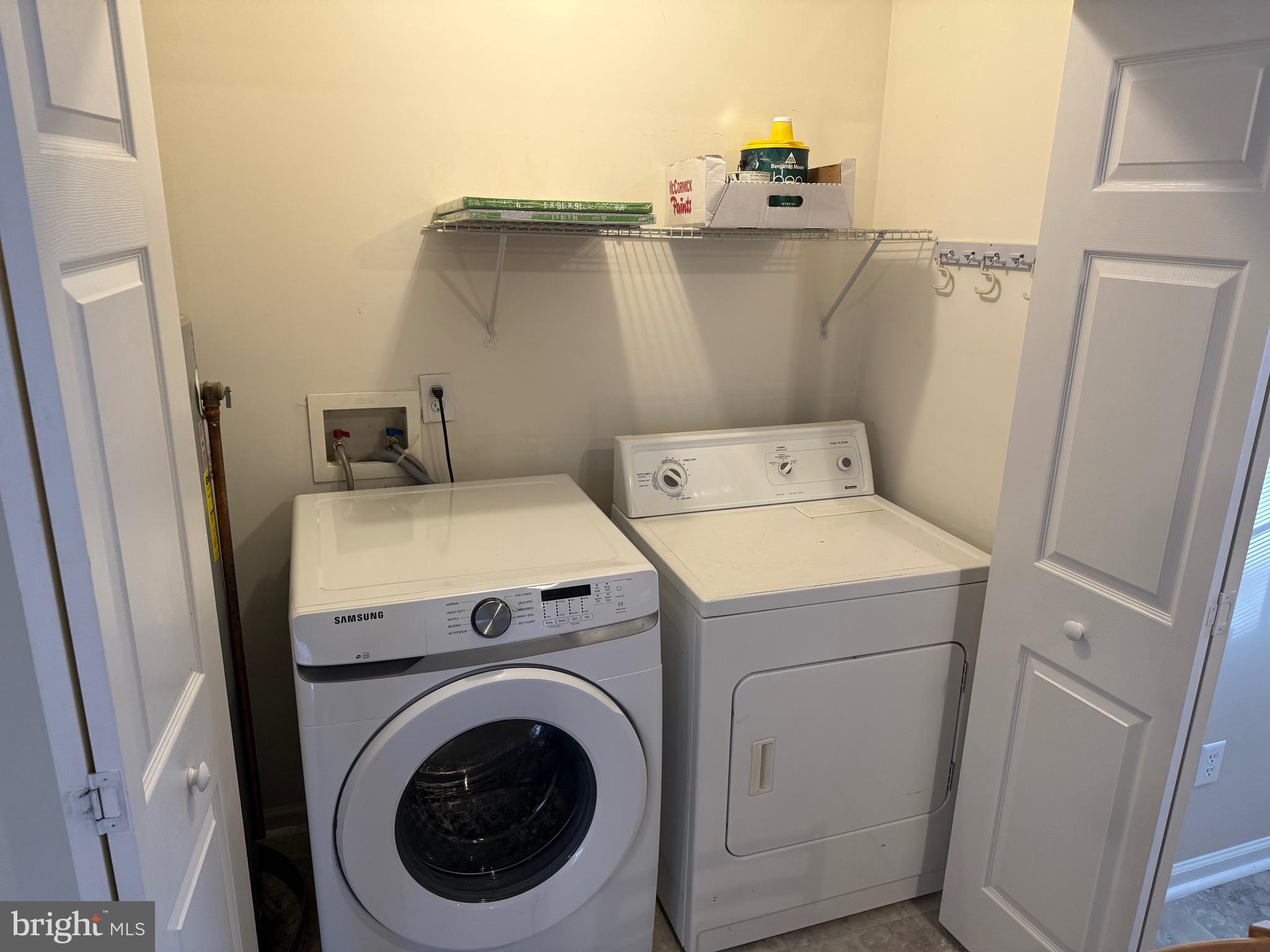 328 12th Street Colonial Beach, VA 22443 - Photo 18 of 19 a utility room with dryer and washer