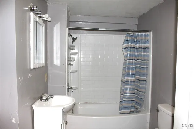 $49,900 | 9137 Main Street, Annsville, NY 13471