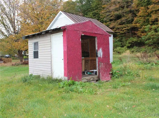 $49,900 | 9137 Main Street, Annsville, NY 13471
