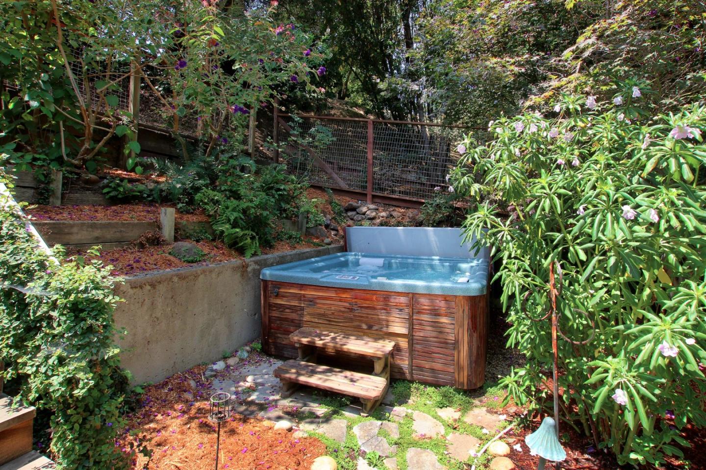 16 Ridge Lane Santa Cruz, CA 95060 - Photo 29 of 41 Gallery Image 29