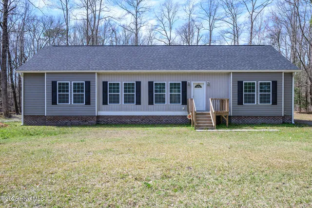 $400,000 | 279 Skippers Lane, New Bern, NC 28562